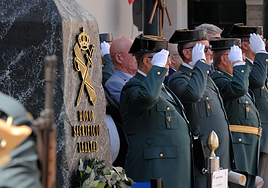 Imagen de la celebración del 180 aniversario de la Guardia Civil en la Comandancia de Alicante.