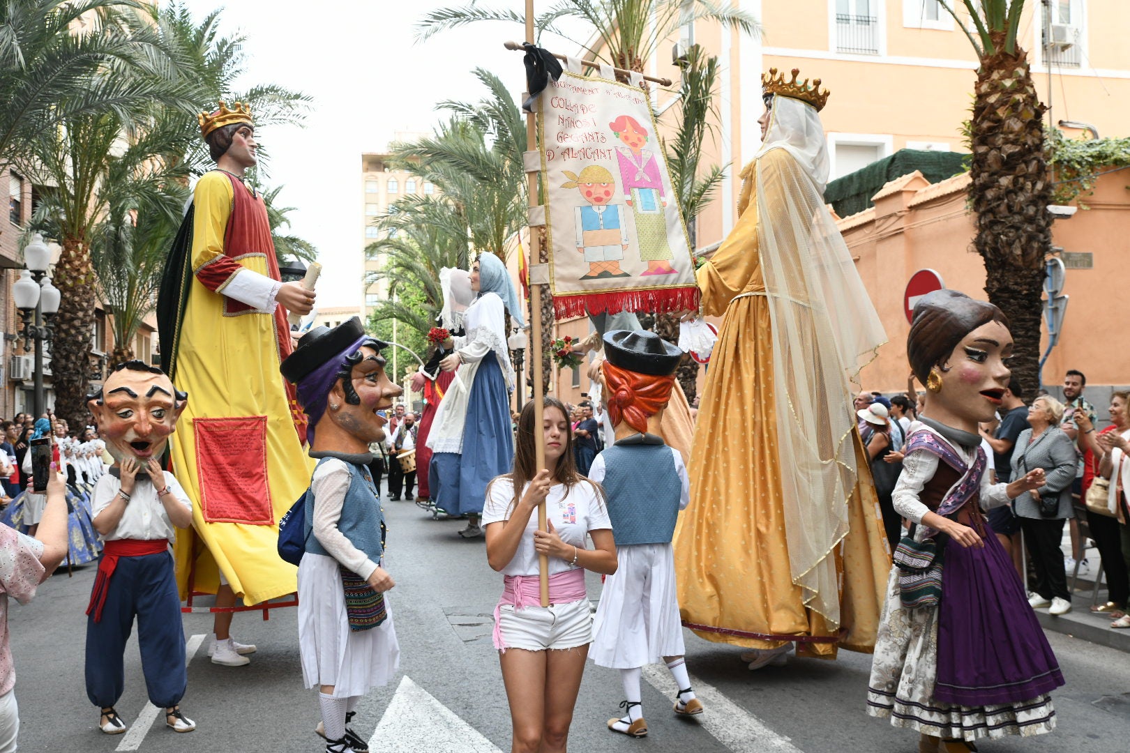 Alicante ya está en Hogueras