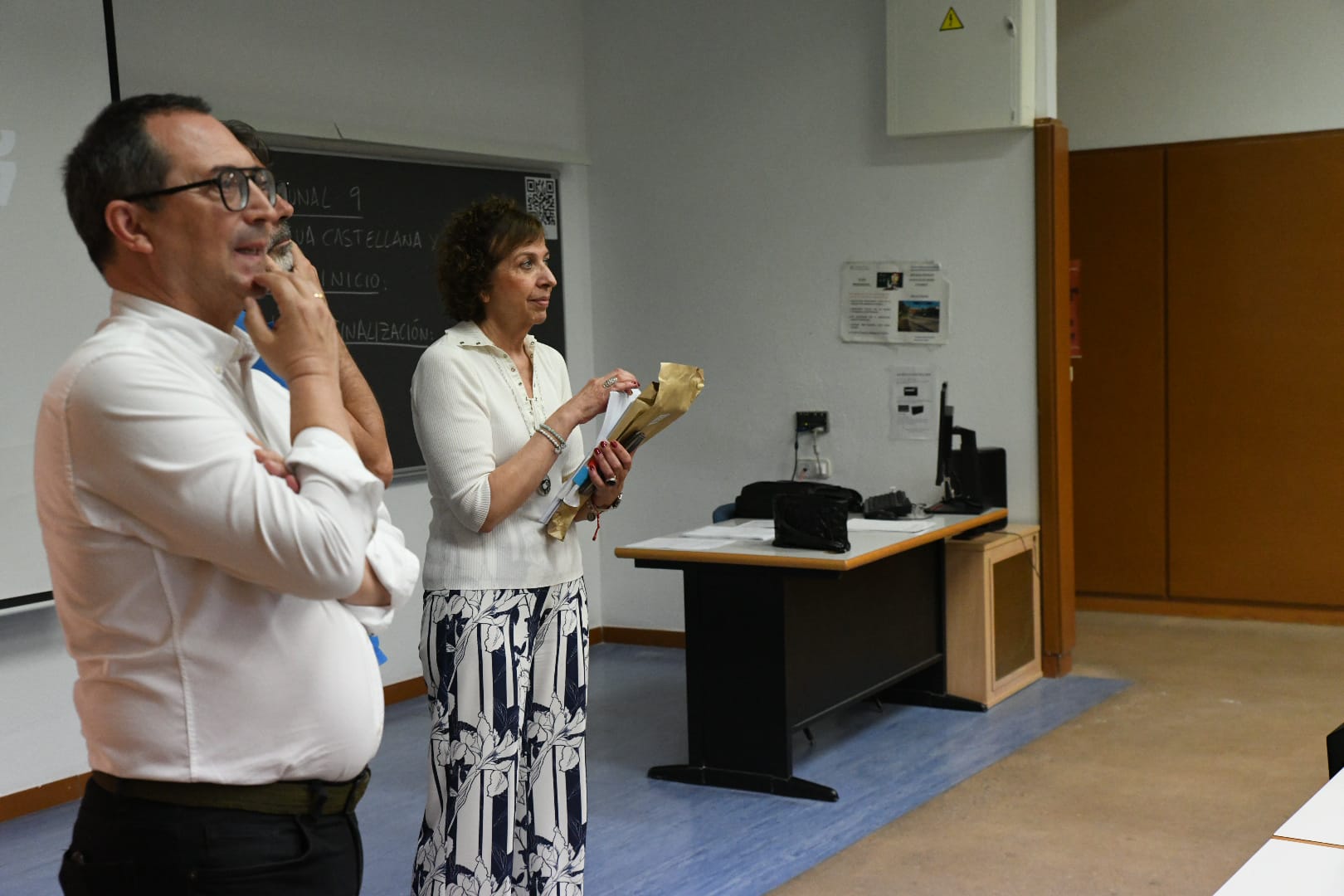 Nervios y esperanzas en el inicio de la EBAU en Alicante