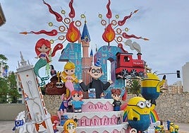 Hoguera juvenil del colegio Calasancio.