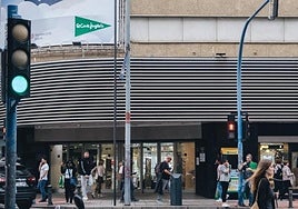 Edificio de El Corte Inglés en Federico Soto.