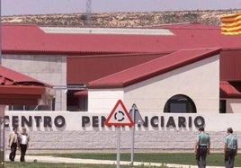 Entrada del centro penitenciario de Villena.