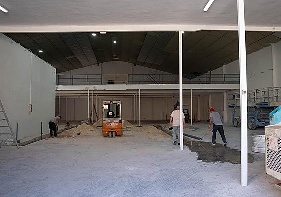 Obras en el mercado de abastos de Novelda.