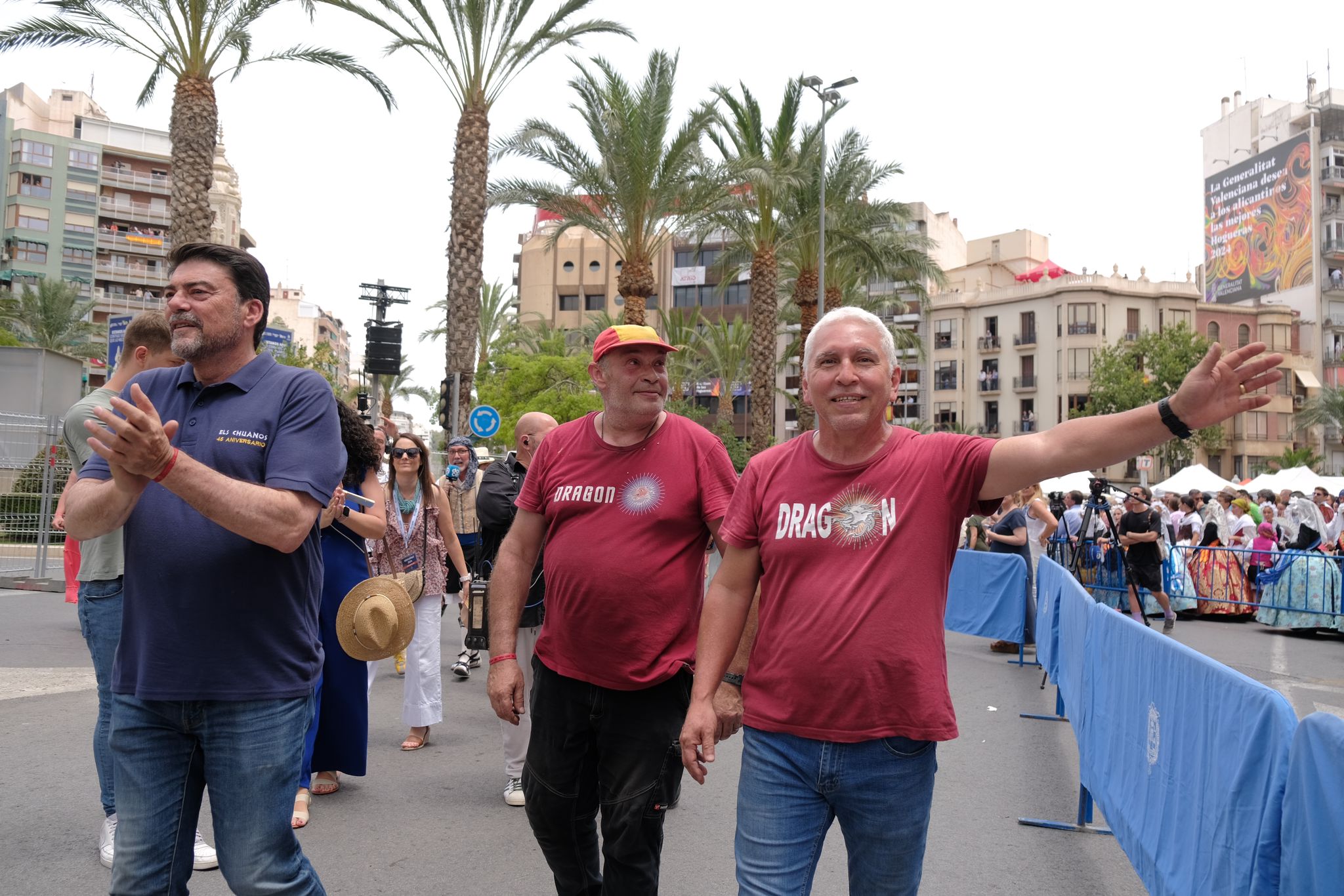 Revive foto a foto la mascletà de Coeters Dragón en Luceros