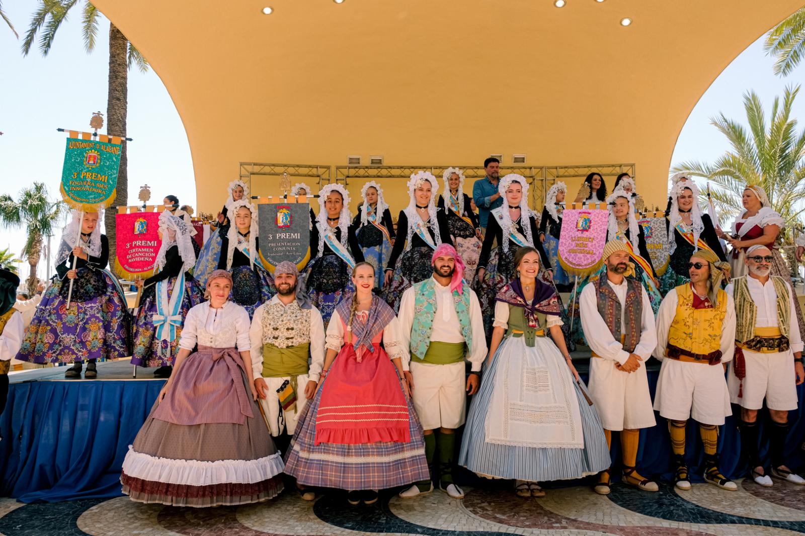 ¿Has recogido premio en las Hogueras? Búscate en las fotos (I)