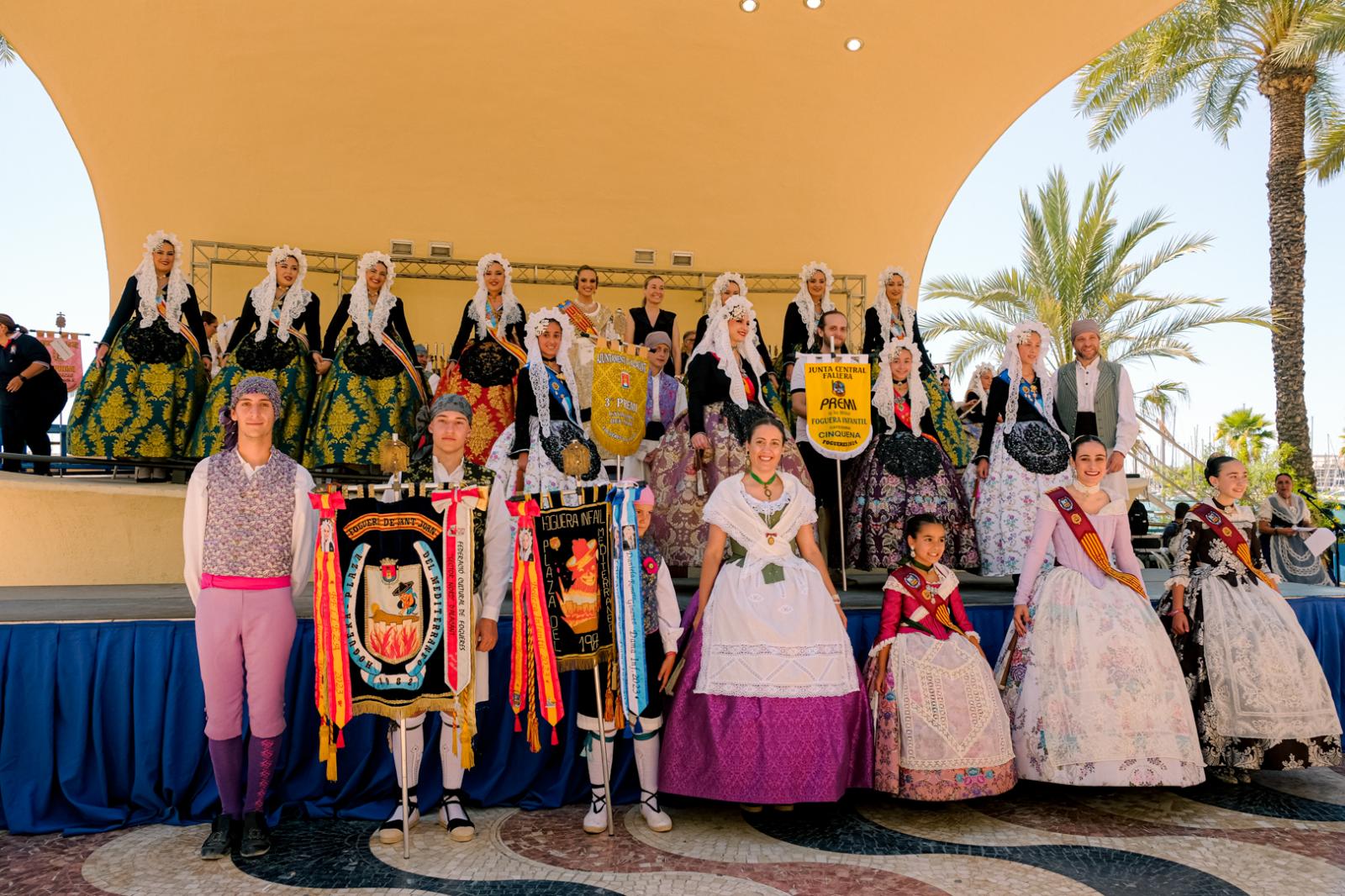 ¿Has recogido premio en las Hogueras? Búscate en las fotos (II)