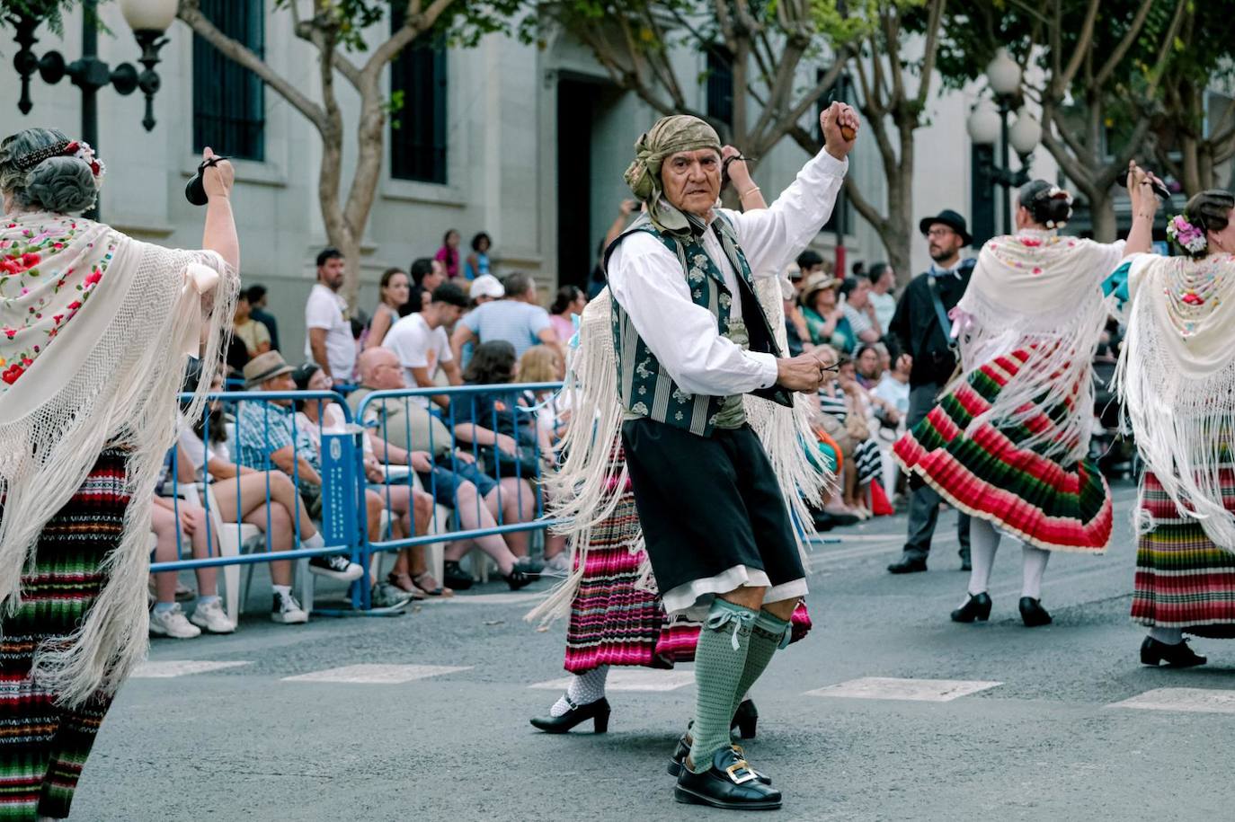 El mundo se une en torno a las Hogueras de Alicante