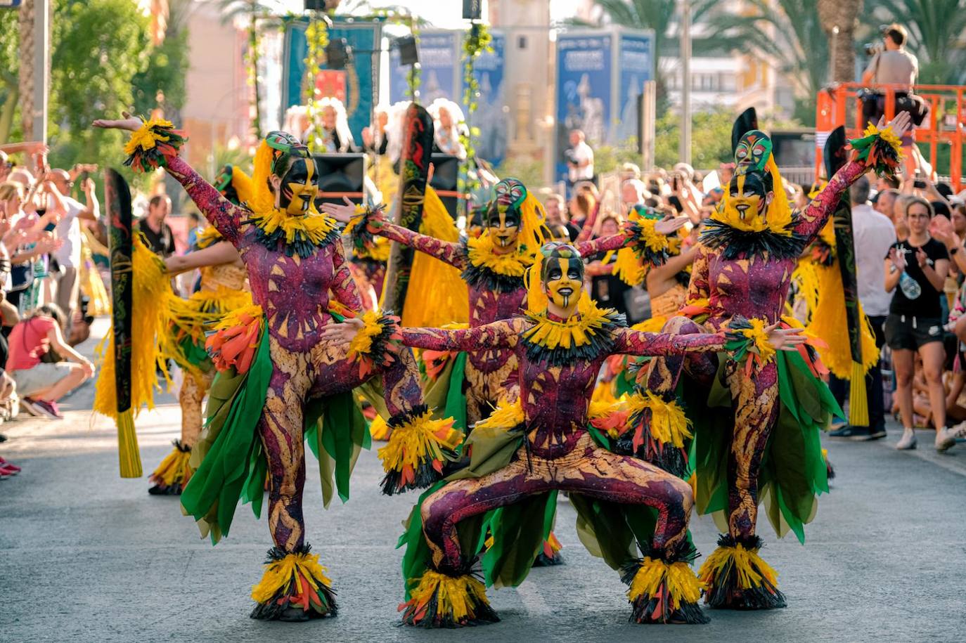 El mundo se une en torno a las Hogueras de Alicante