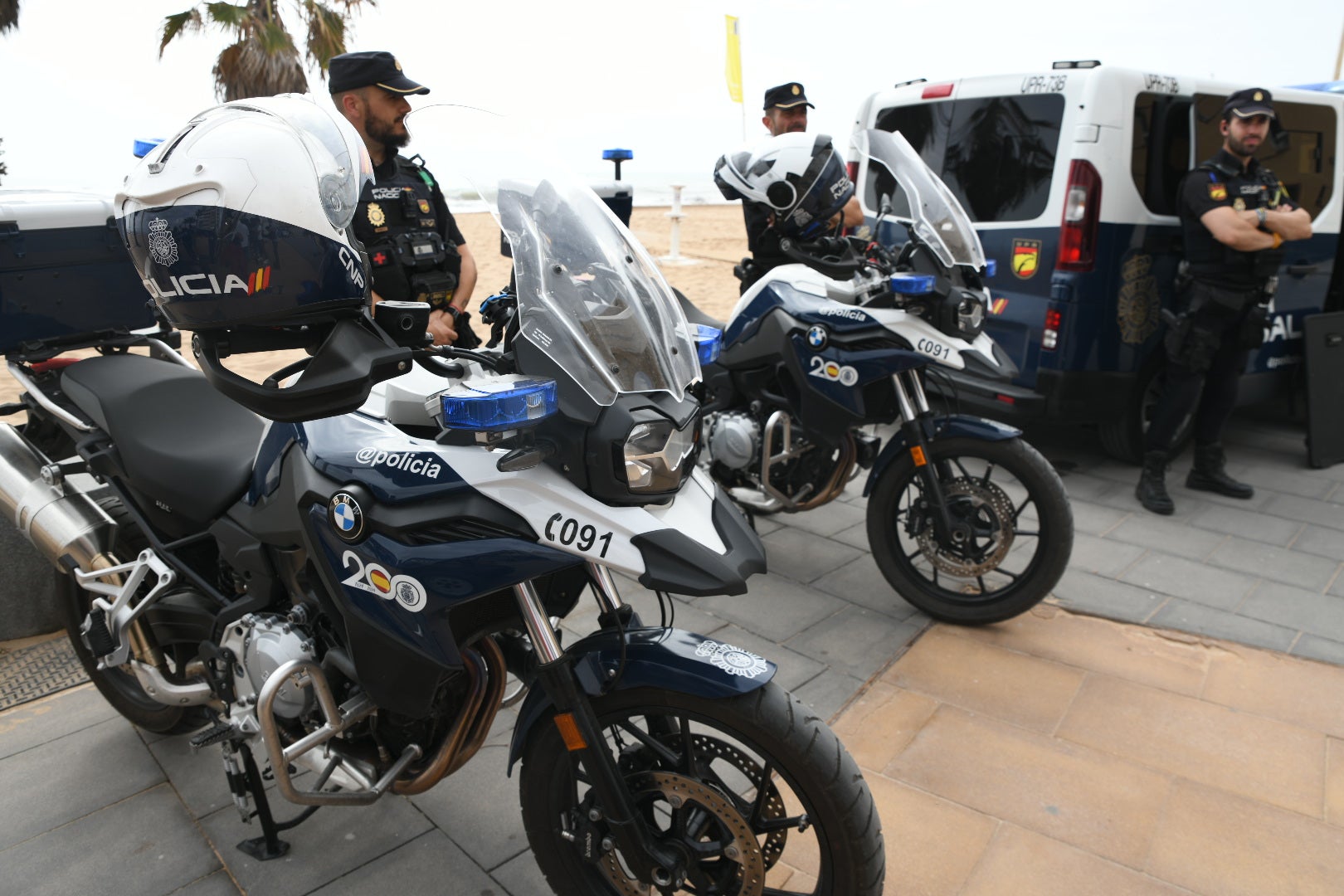 La presentación de la &#039;Operación Verano&#039; de la Policía Nacional de Alicante, en imágenes