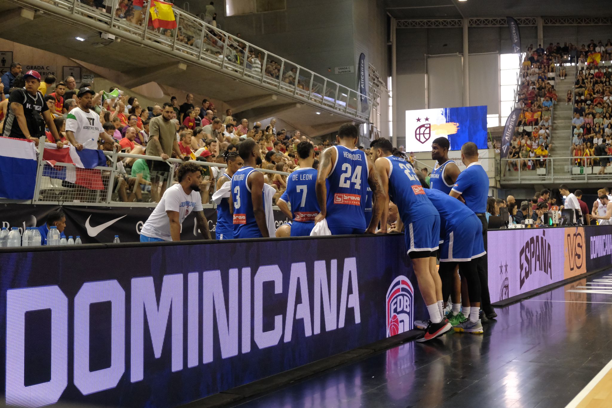 84-74. España vence a la República Dominicana y se prepara para el Preolímpico