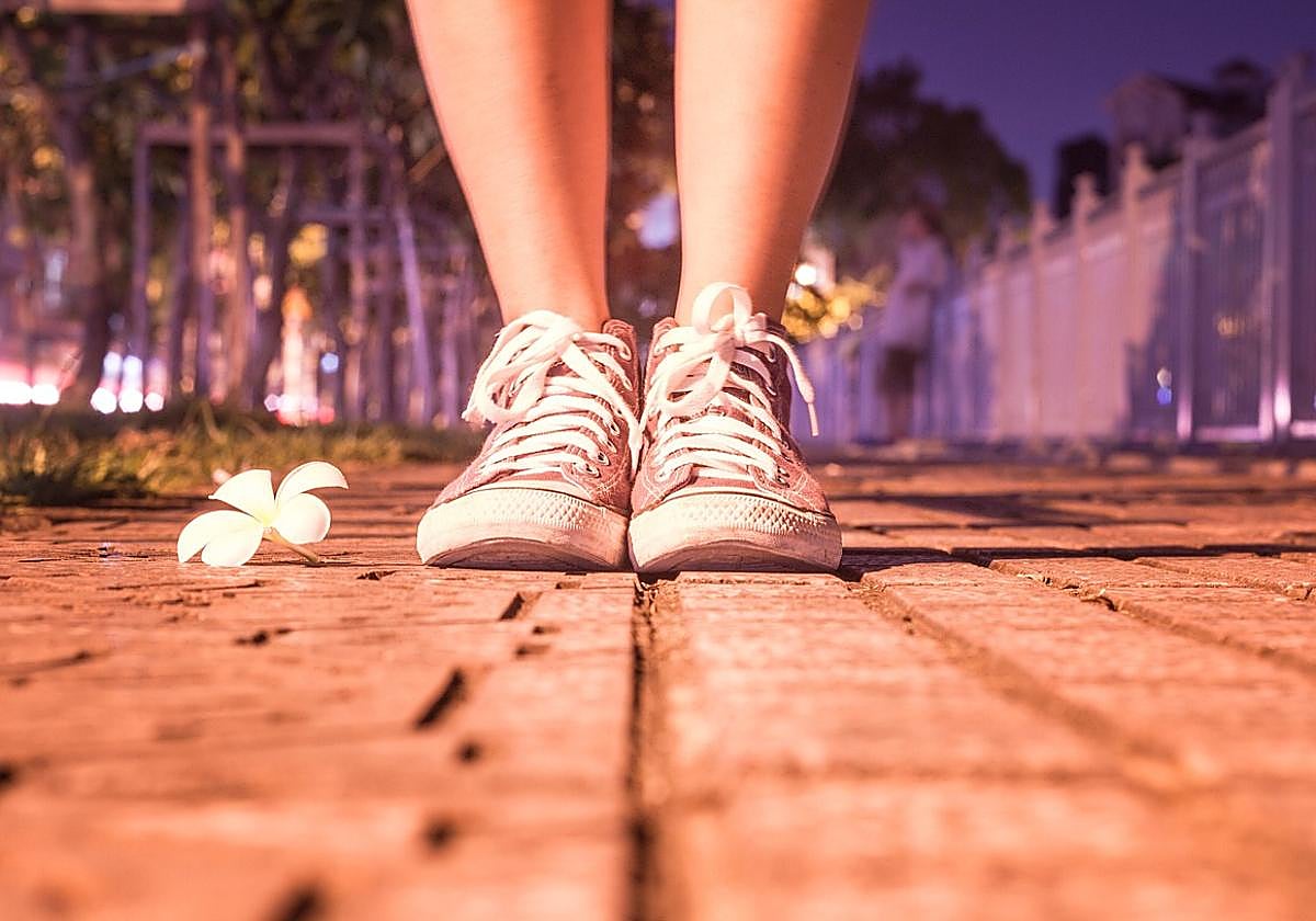 Las torceduras y las infecciones por hongos son unas de las afecciones más comunes por usar un calzado inapropiado.