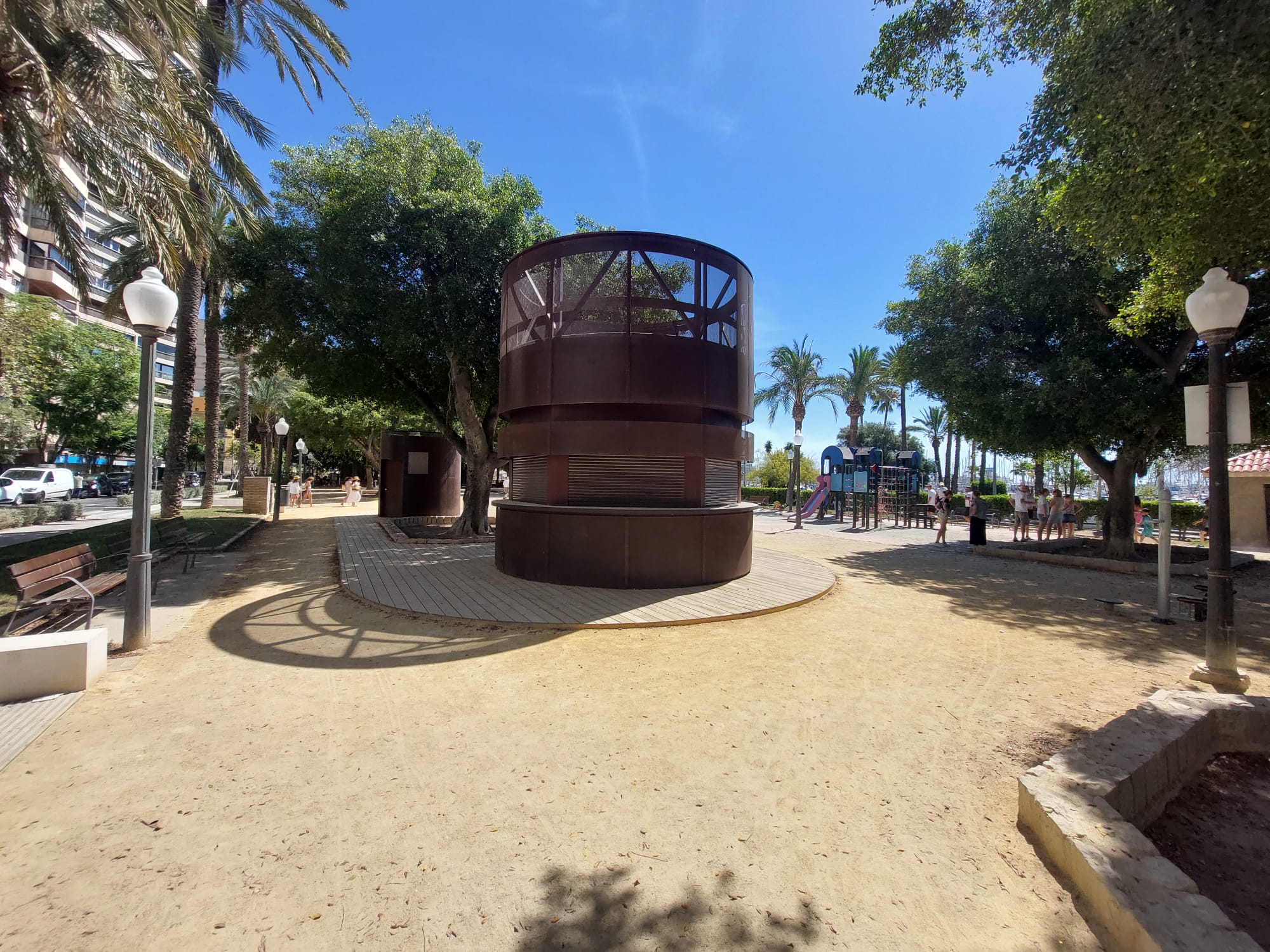 Quiosco de la plaza Canalejas