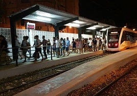 El Tramnochador circulará durante las noches de viernes y sábado por Alicante.