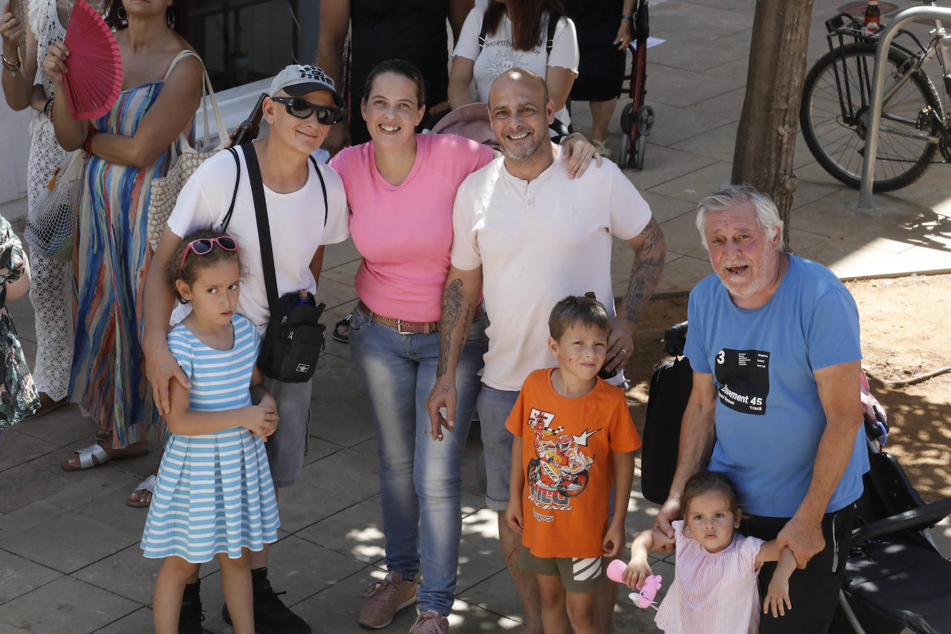 El chupinazo abre la Festa Major de Dénia