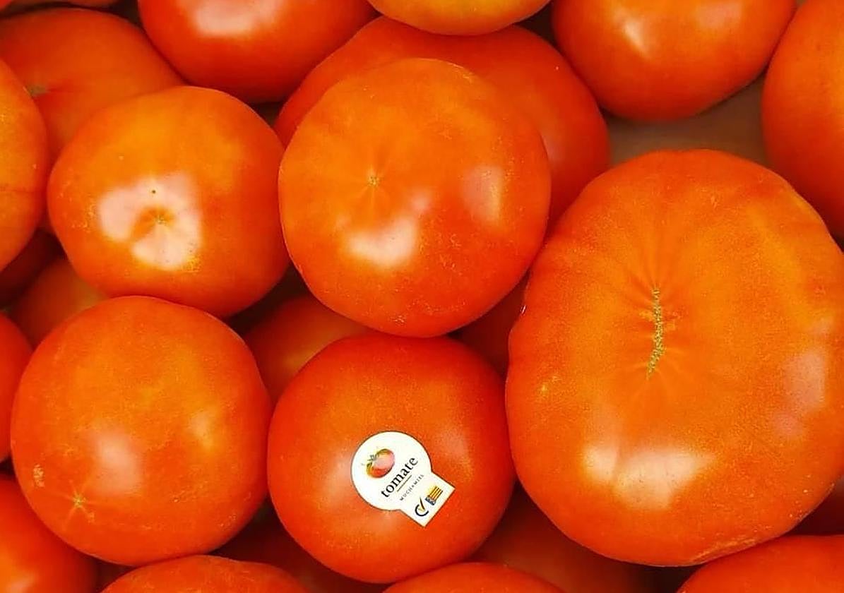 El delicioso Tomate Muchamiel, protagonista de la feria.