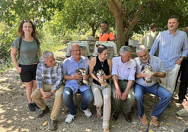 Acto de presentación de las 12 crías.