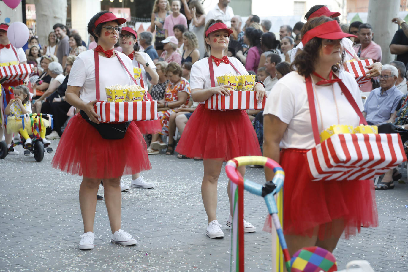 Así ha sido el desfile de Carrozas 2024 de Dénia