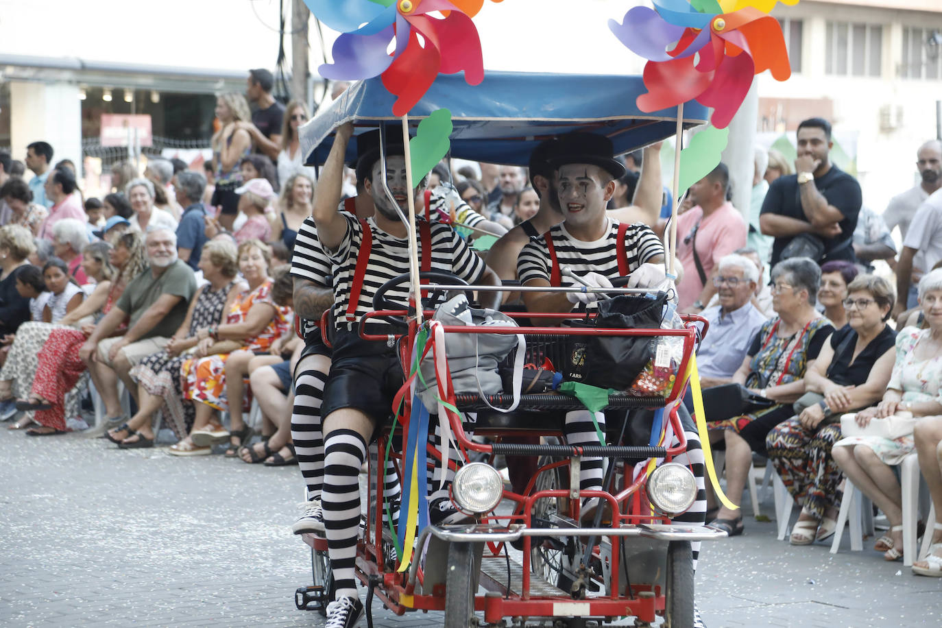 Así ha sido el desfile de Carrozas 2024 de Dénia