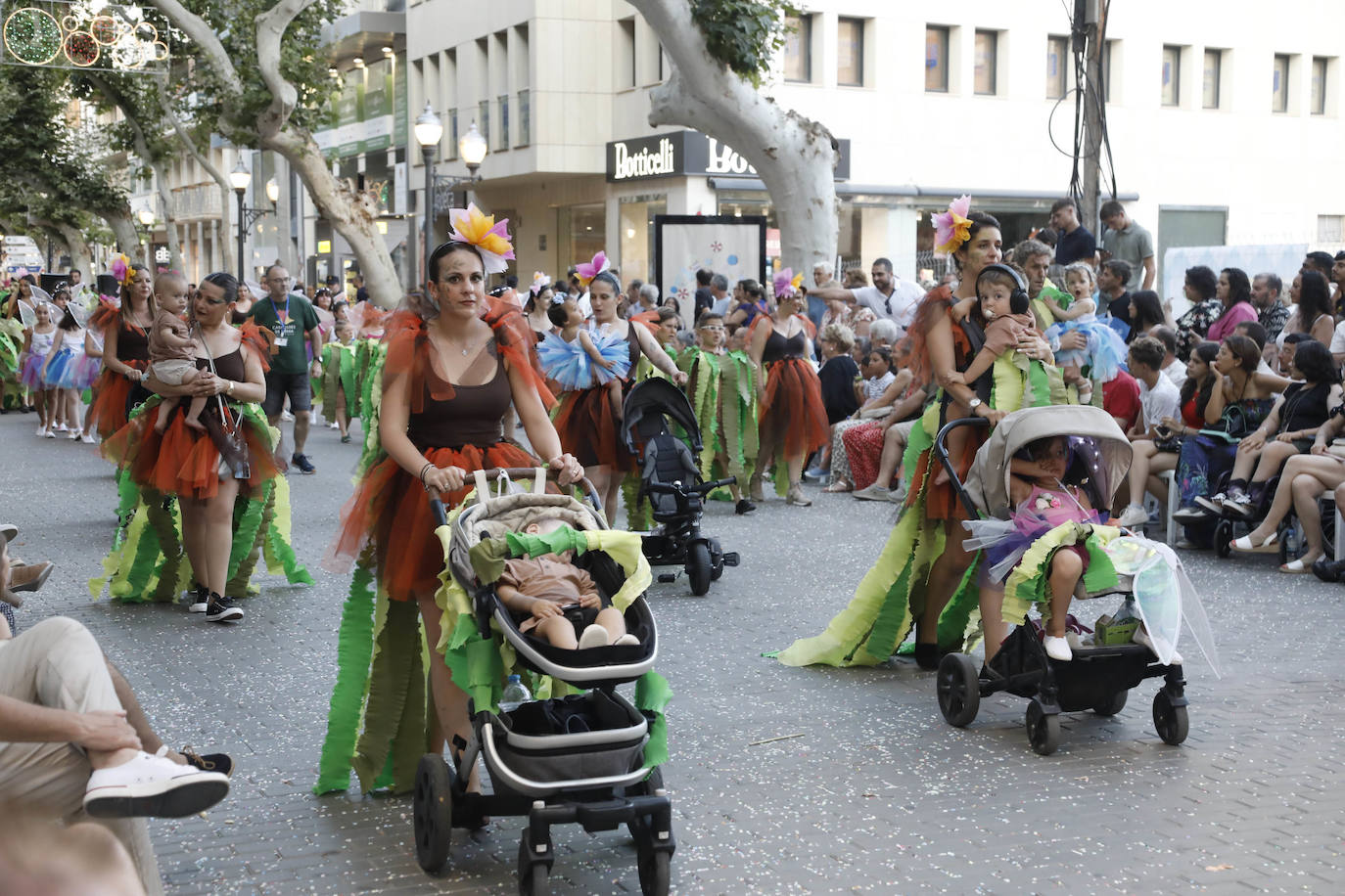 Así ha sido el desfile de Carrozas 2024 de Dénia