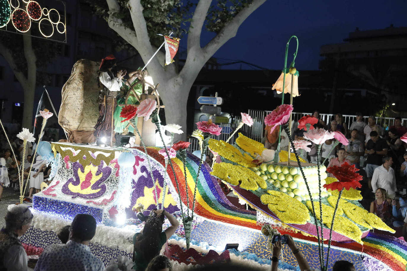 Así ha sido el desfile de Carrozas 2024 de Dénia
