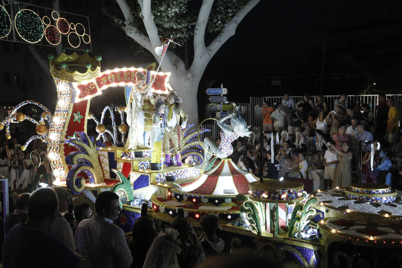 Así ha sido el desfile de Carrozas 2024 de Dénia