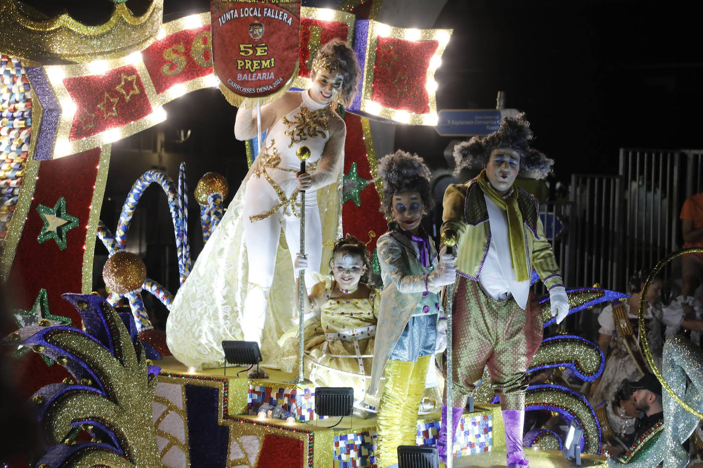 Así ha sido el desfile de Carrozas 2024 de Dénia