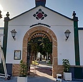 Condenados un exconcejal y un técnico de Calp por exhumar a un difunto para enterrar en el nicho a su abuela