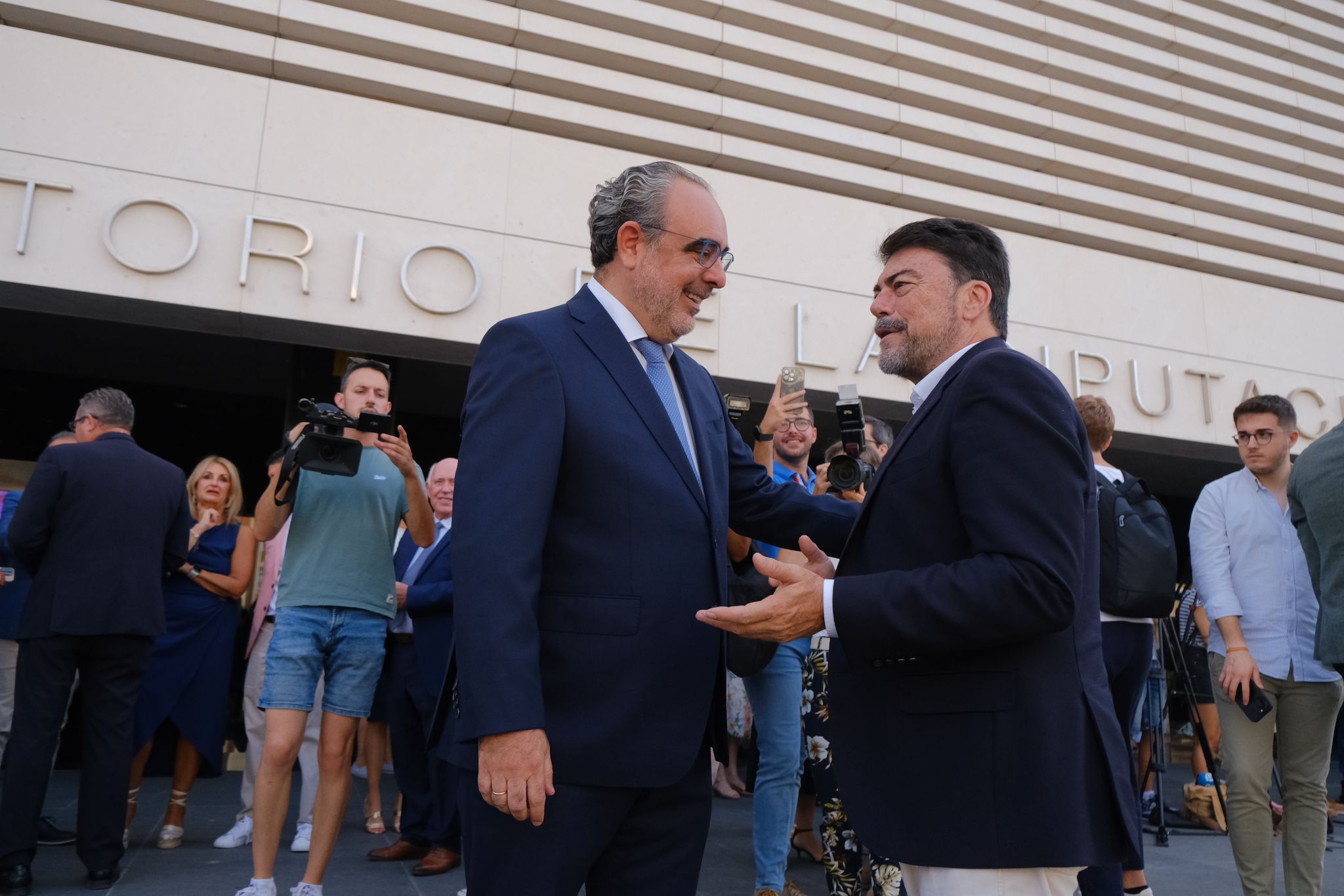 Fotos de la presentación del estudio &#039;Alicante en línea para conectarlo todo&#039;
