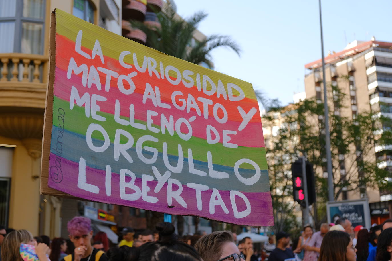 Multitudinaria manifestación del Orgullo LGTBIQ+ en Alicante