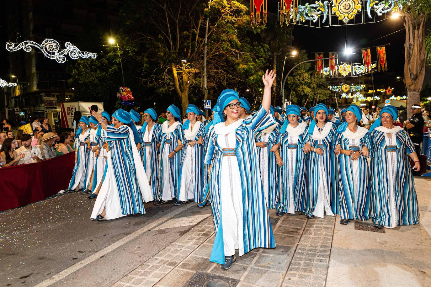 El Rey Moro de La Vila deslumbra en su entrada