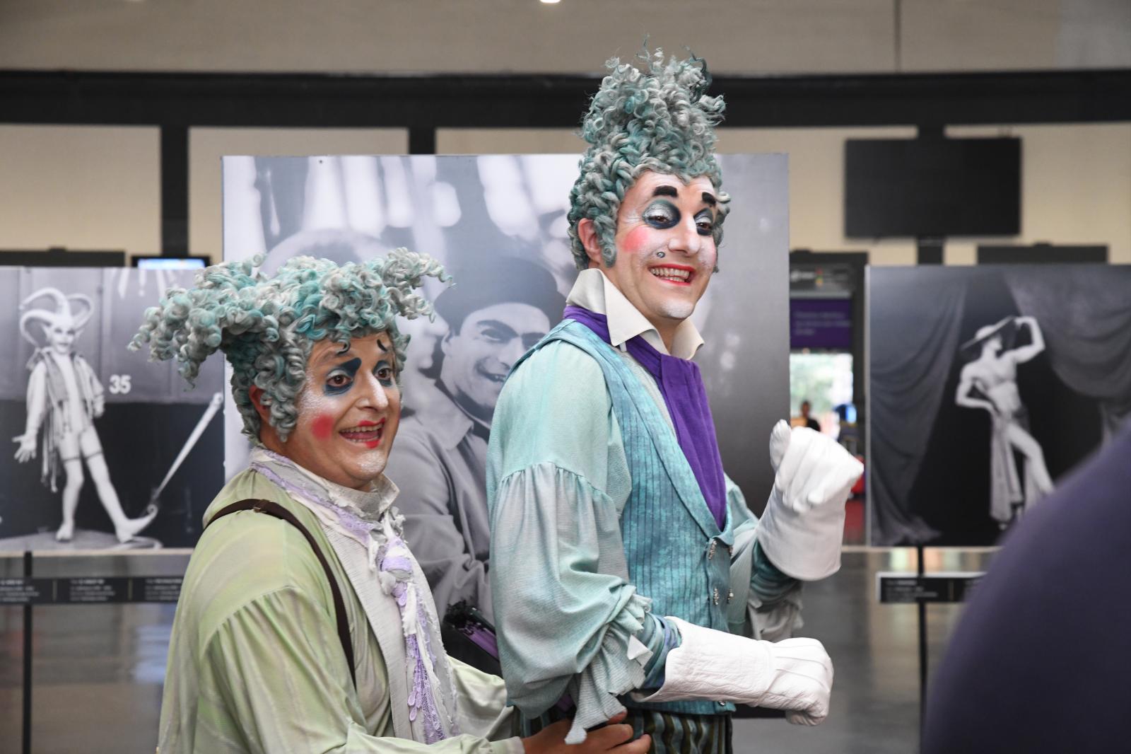 El Circo del Sol sale de la carpa