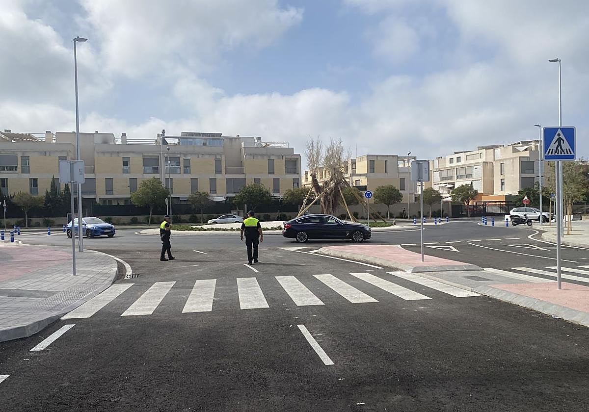La rotonda que conecta Sant Joan y el PAU 5 ya está abierta a la circulación