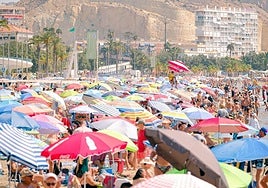 El primer domingo de agosto llena el Postiguet hasta la bandera