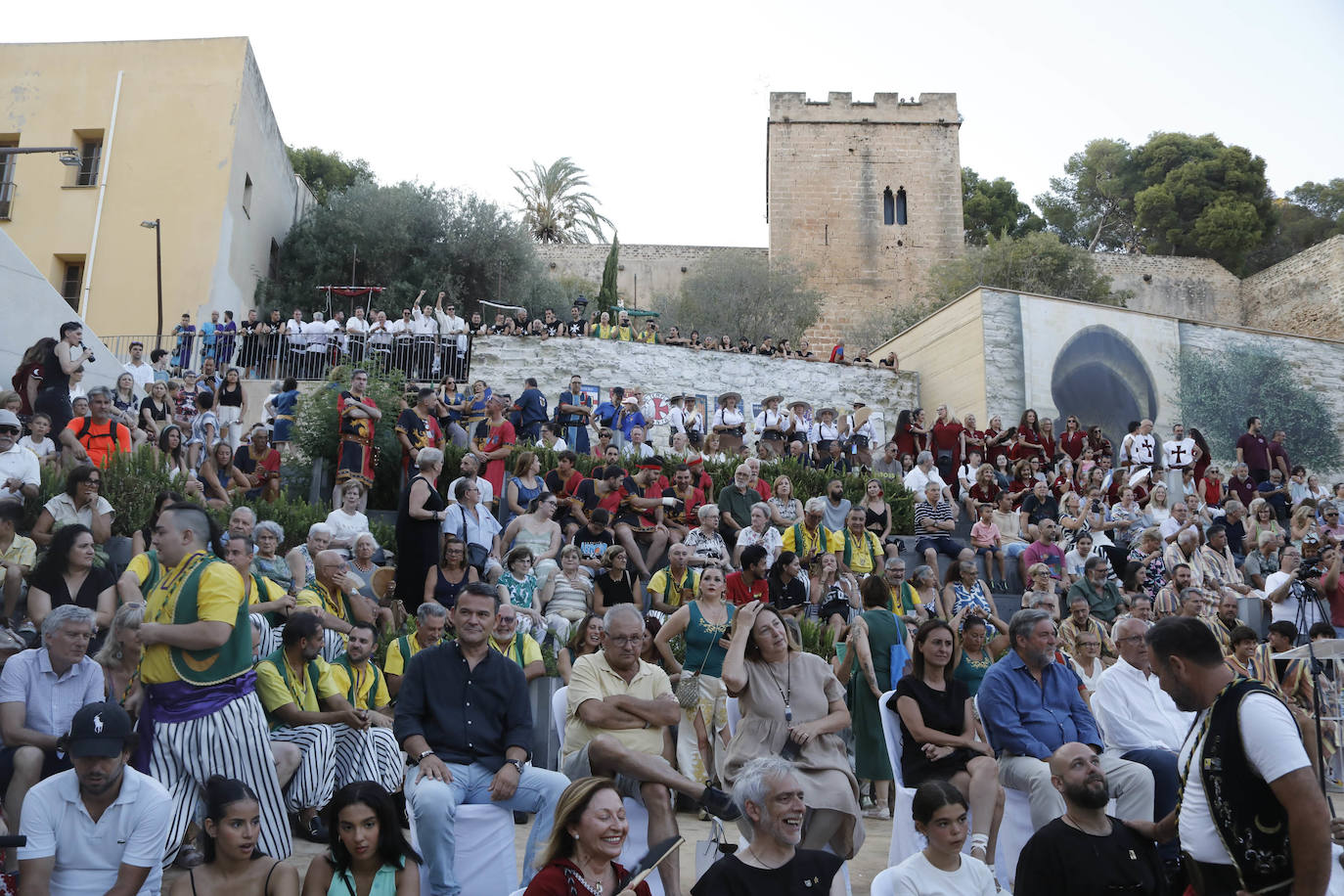 Dénia da la bienvenida a los Moros y Cristianos 2024 con el pregón