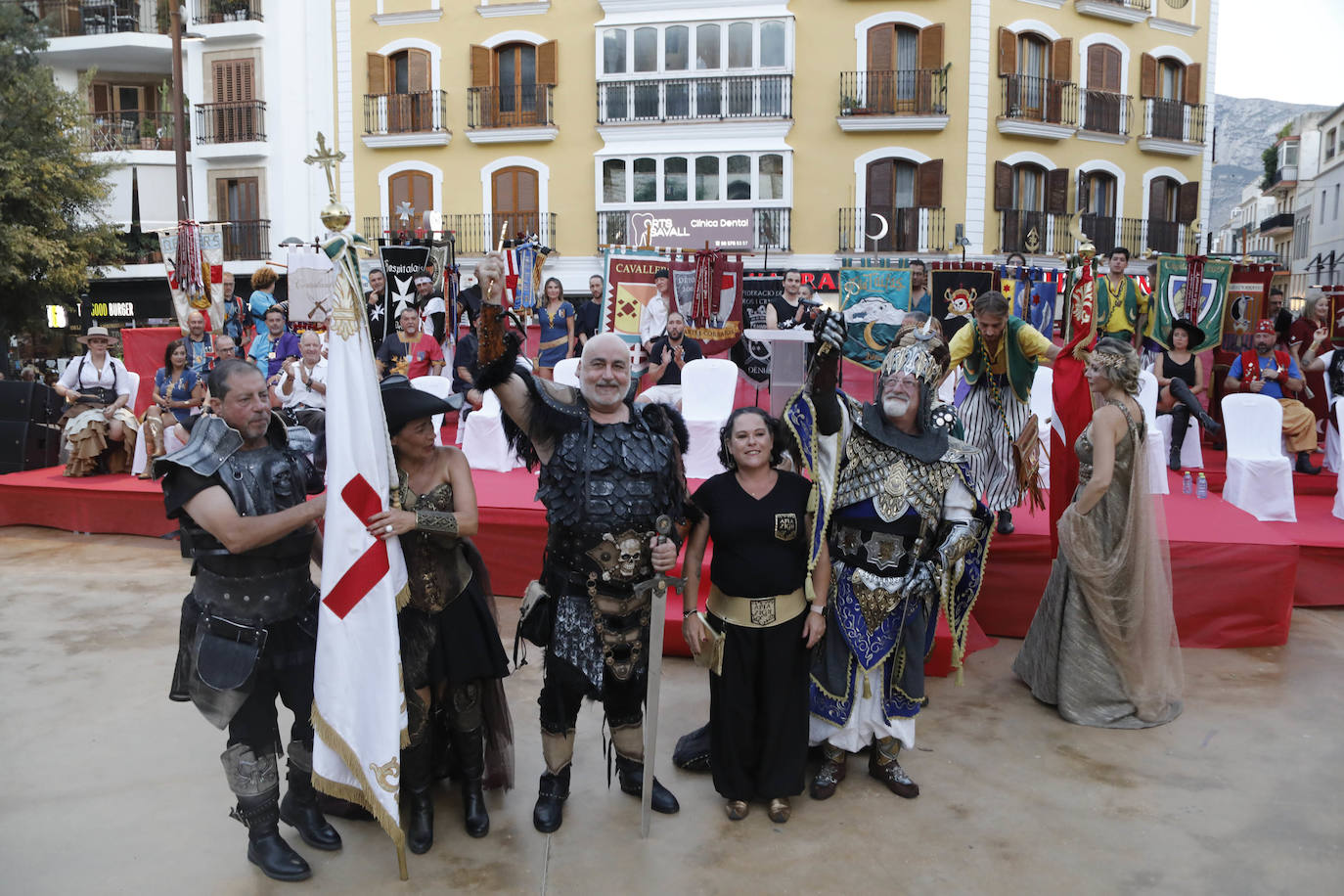 Dénia da la bienvenida a los Moros y Cristianos 2024 con el pregón