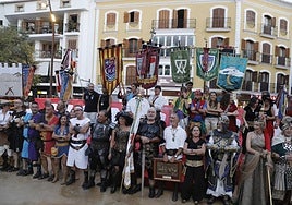 Dénia da la bienvenida a los Moros y Cristianos 2024 con el pregón