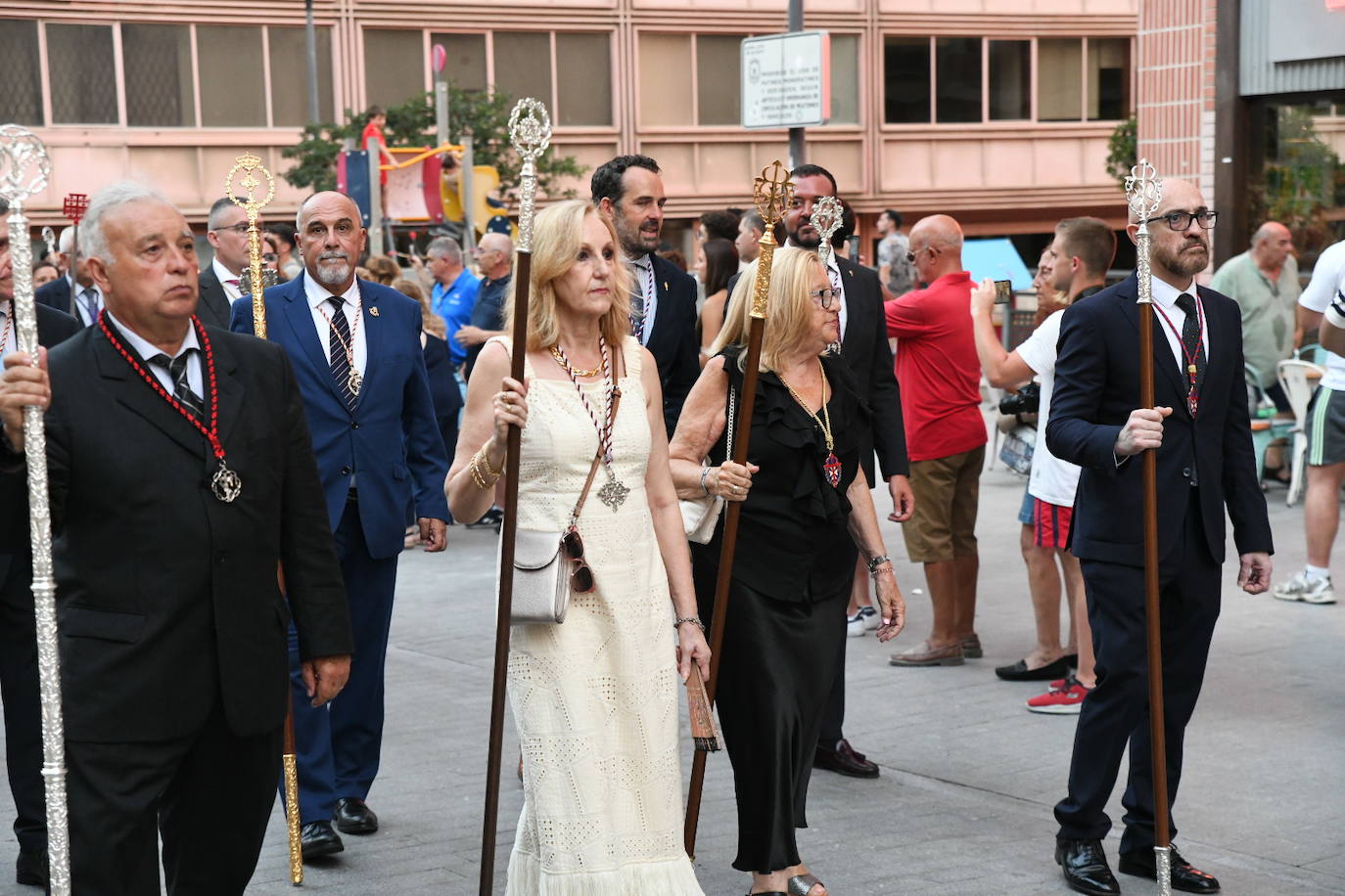 Alicante rinde homenaje a su patrona