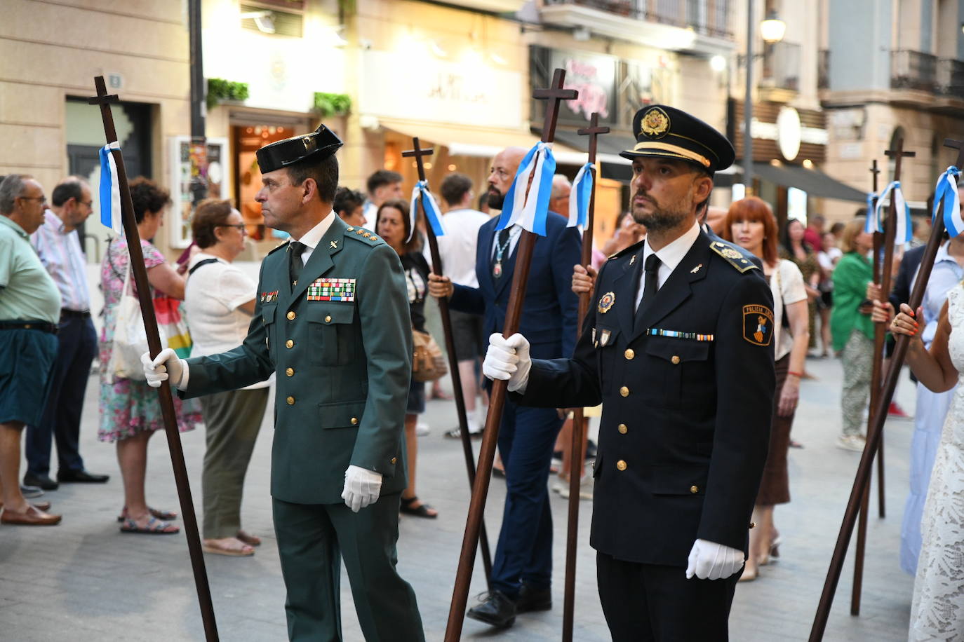 Alicante rinde homenaje a su patrona