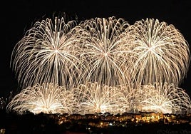 Castillo de fuegos del año 2023 de la Olla de Altea.