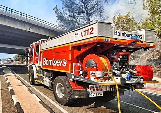 Camión de bomberos del consorcio provincial de Alicante.