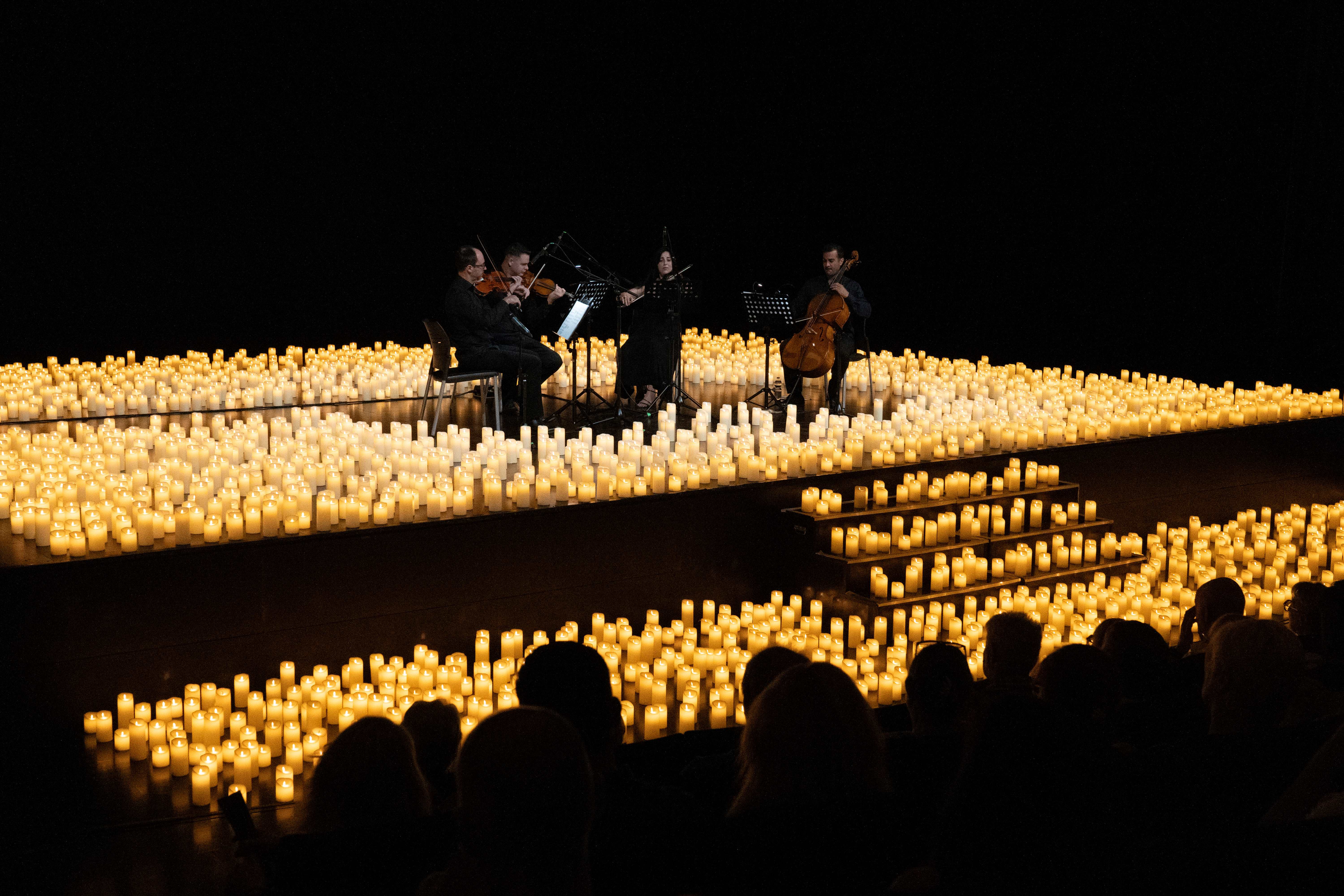 El show Candlelight de Torrevieja.
