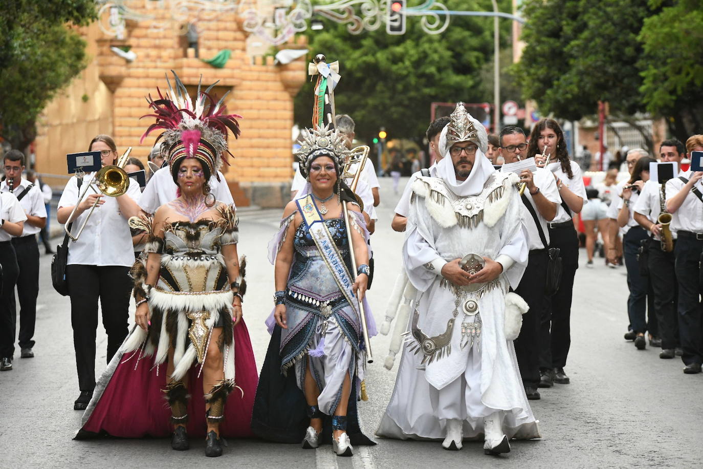 Así ha sido la Entrada de las fiestas de Moros y Cristianos de Altozano