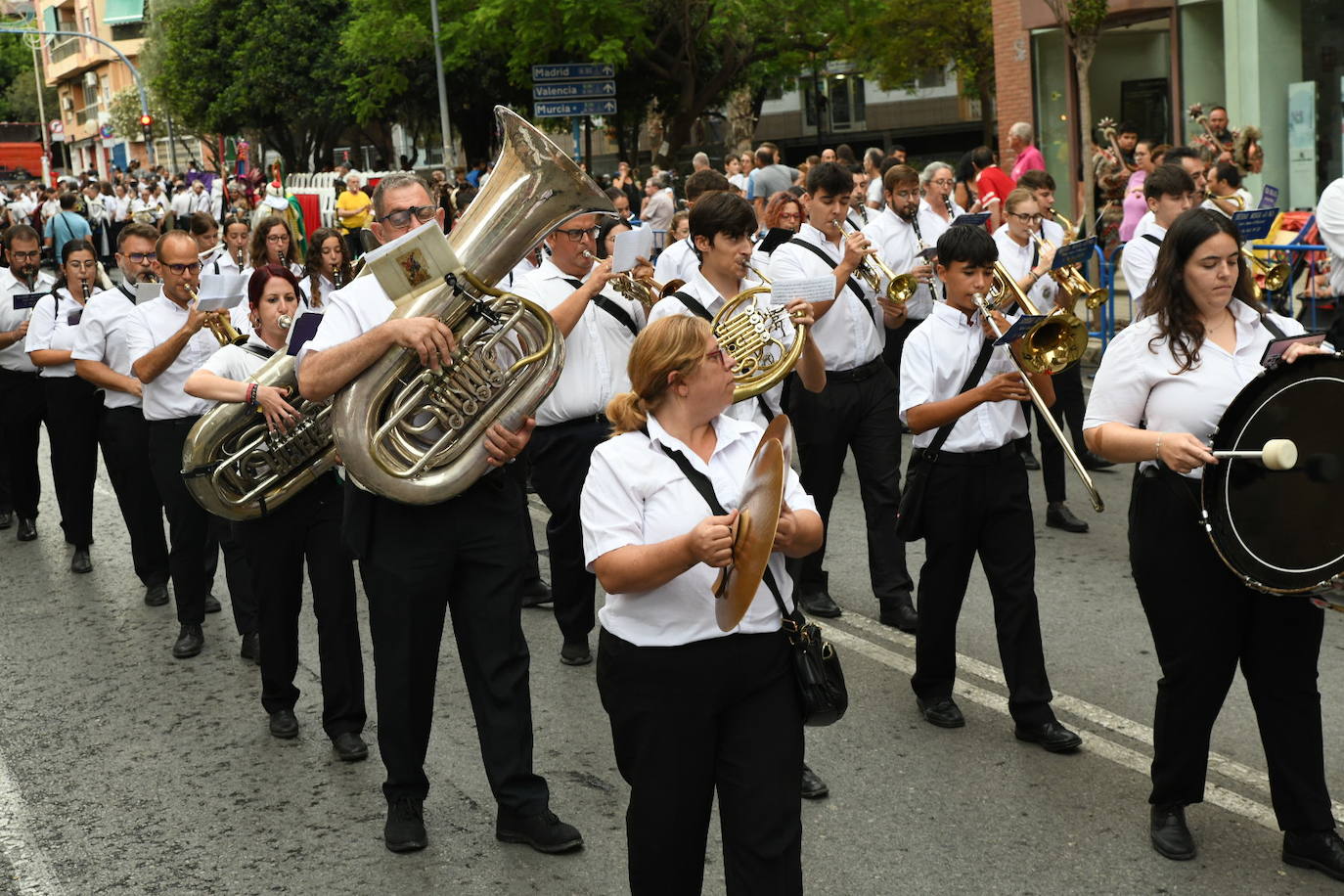 Así ha sido la Entrada de las fiestas de Moros y Cristianos de Altozano