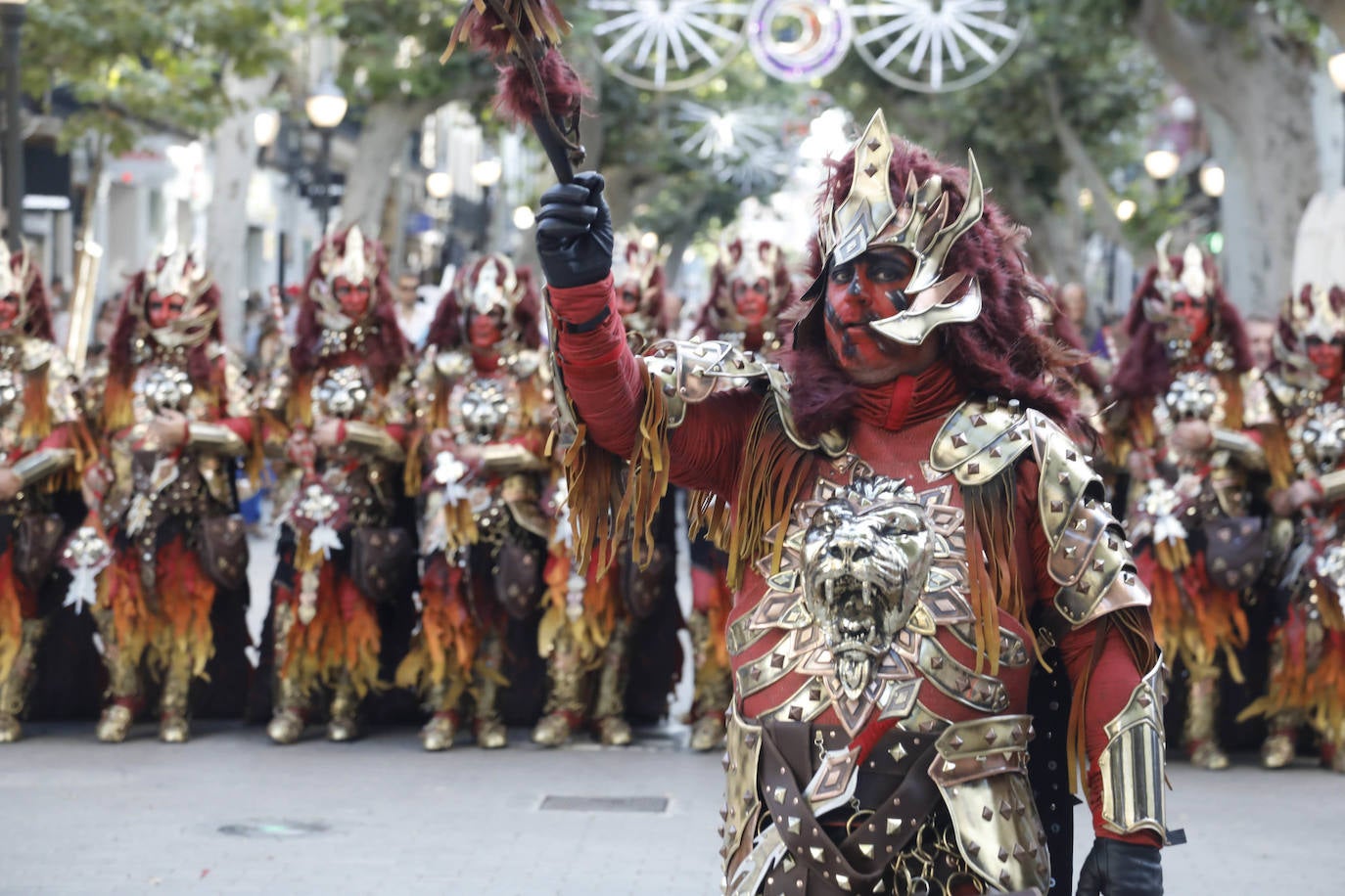 Así ha sido el Desfile de Gala y el Castillo de Fuegos de Dénia