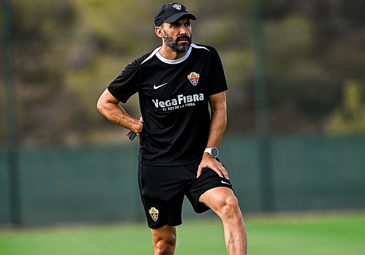 Eder Sarabia, durante un entrenamiento reciente.