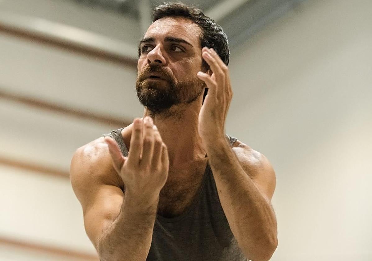 El bailarín alcoyano Isaac Montllor dará el pregón de la Feria Modernista.