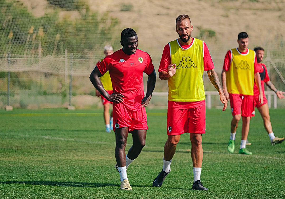 Marcos Mendes y Josema, en un entrenamiento de este verano en Fontcalent.