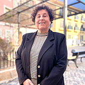 Petrer pone el nombre de la arqueóloga Concha Navarro a una de las salas del Museo Dámaso Navarro