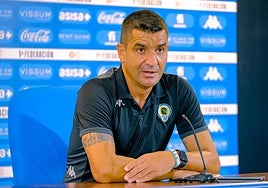 Rubén Torrecilla, técnico del Hércules.