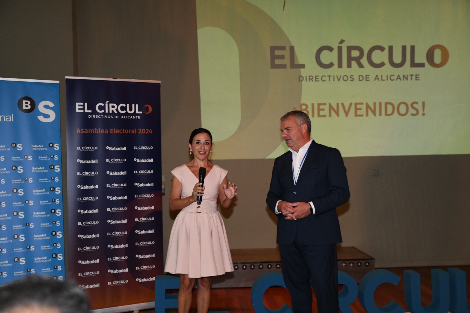 Eva Toledo, reelegida presidenta de El Círculo-Directivos de Alicante